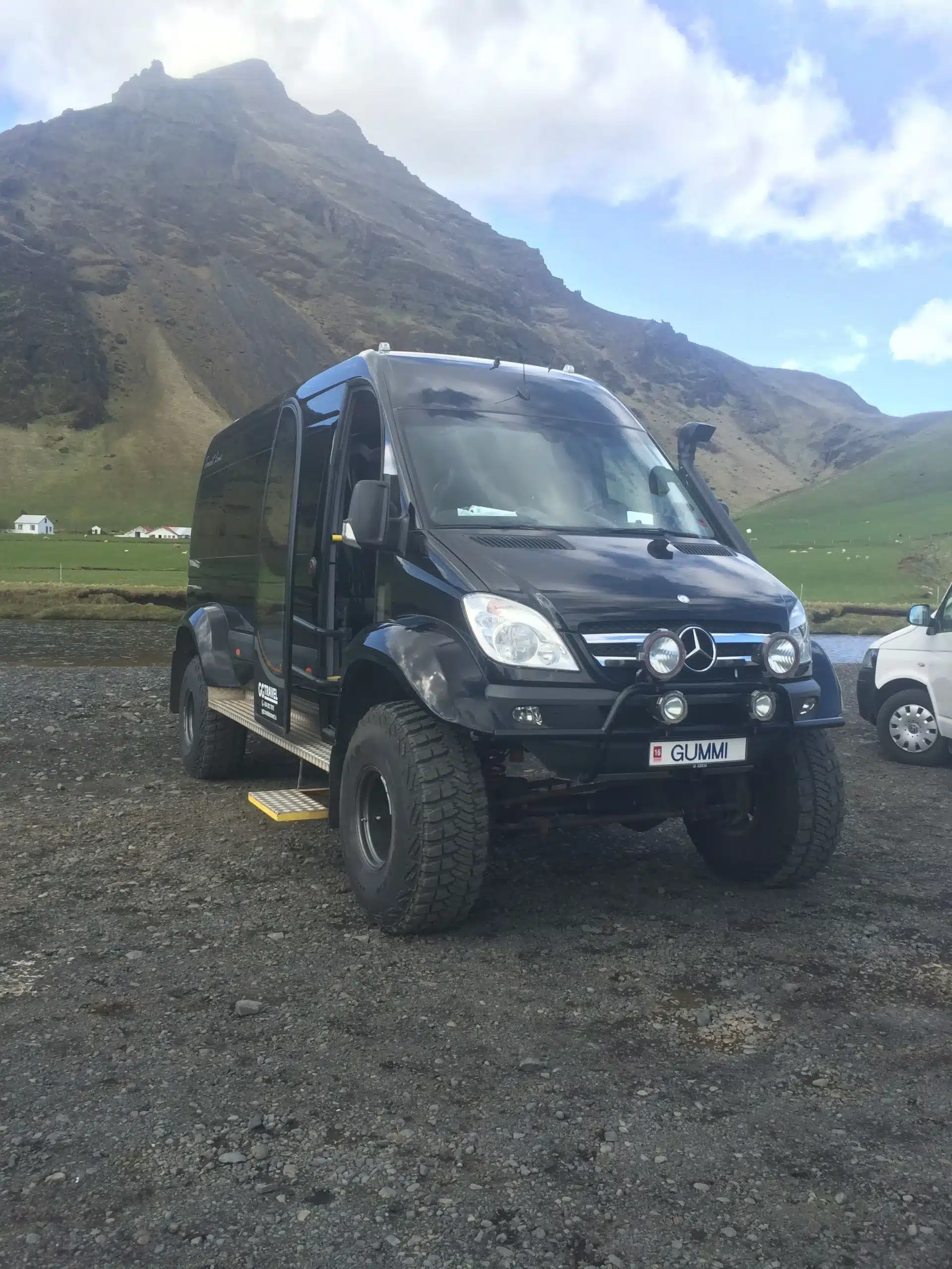 un véhicule de location islandais